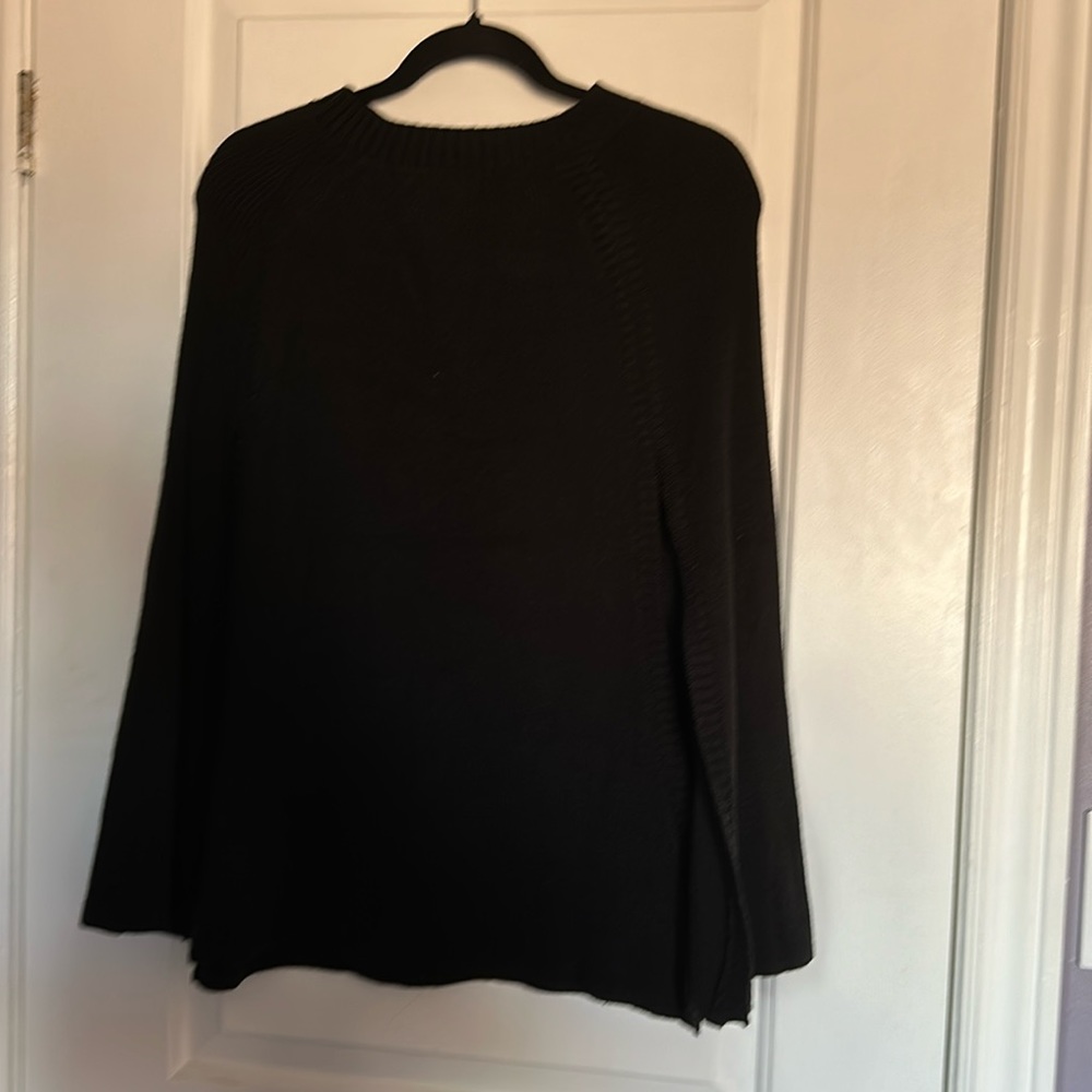 Freya Ribbed Poncho - Picture 2 of 4